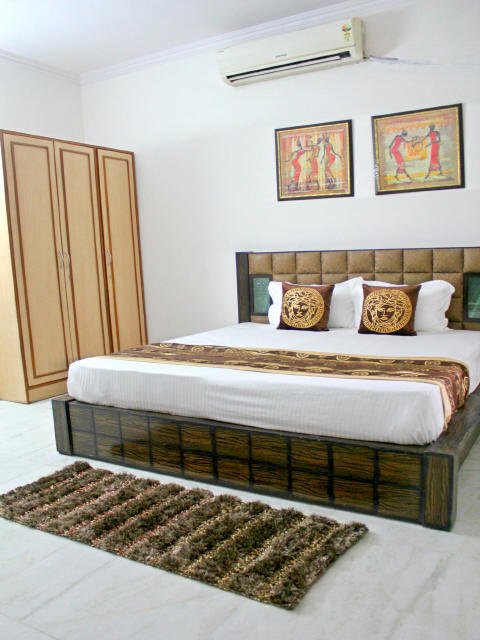 Service Apartments DLF Galleria